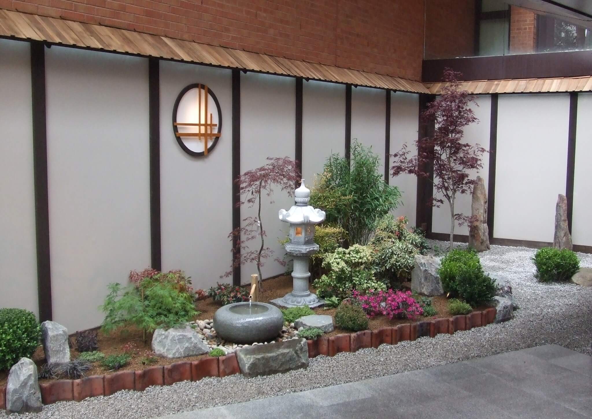 Basement Courtyard Japanese Garden - Build a Japanese 