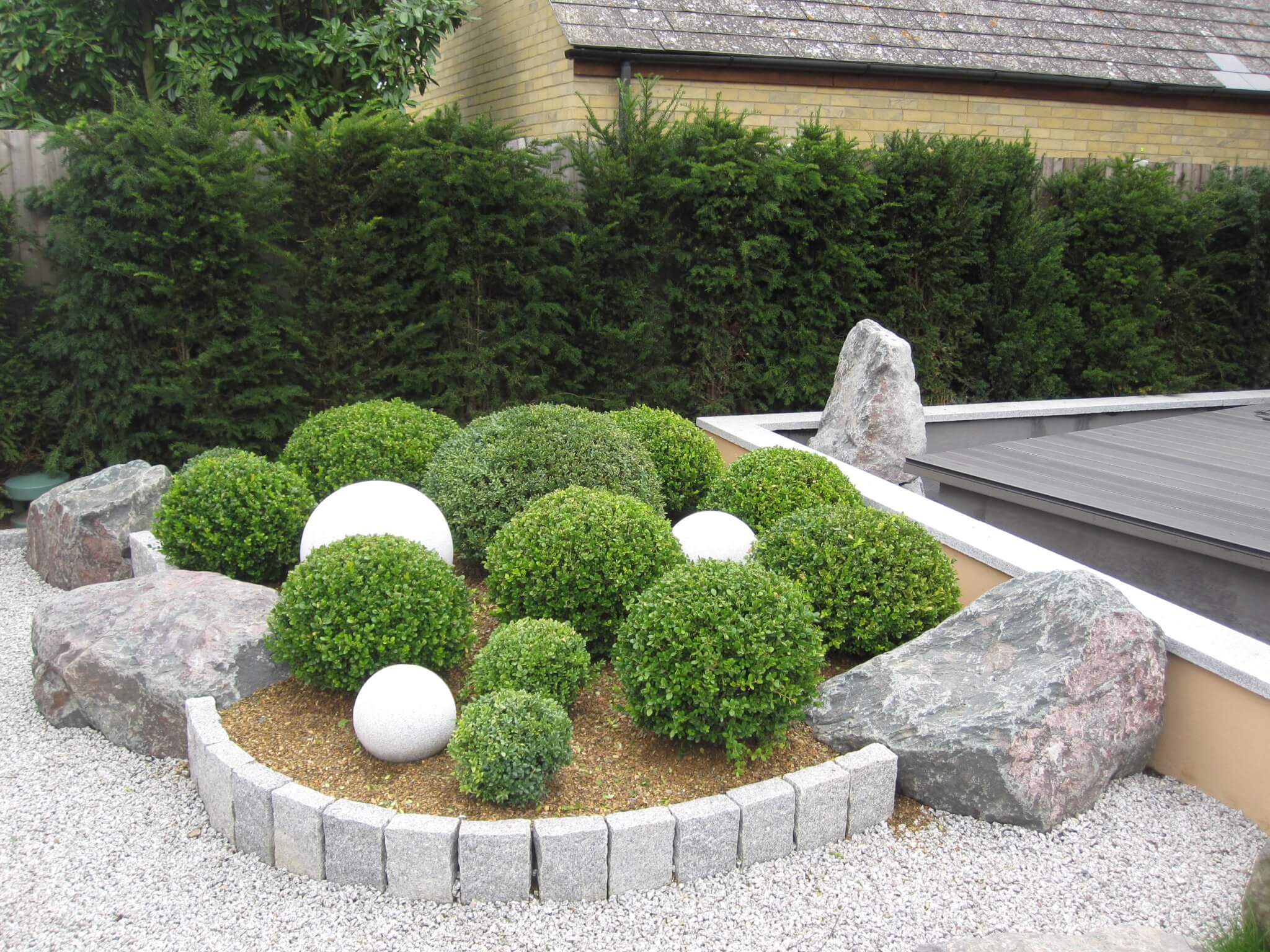 Modern Japanese Garden - Rodmersham Green - Build a ...