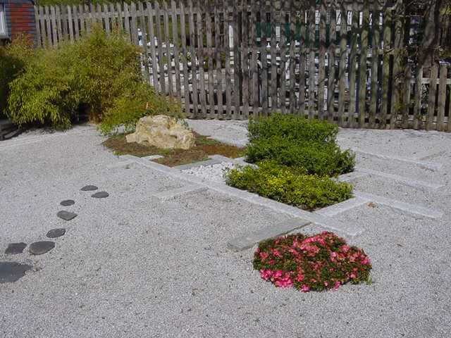 Silver Grey Zen Gravel Granite, Japanese Garden Stones Uk