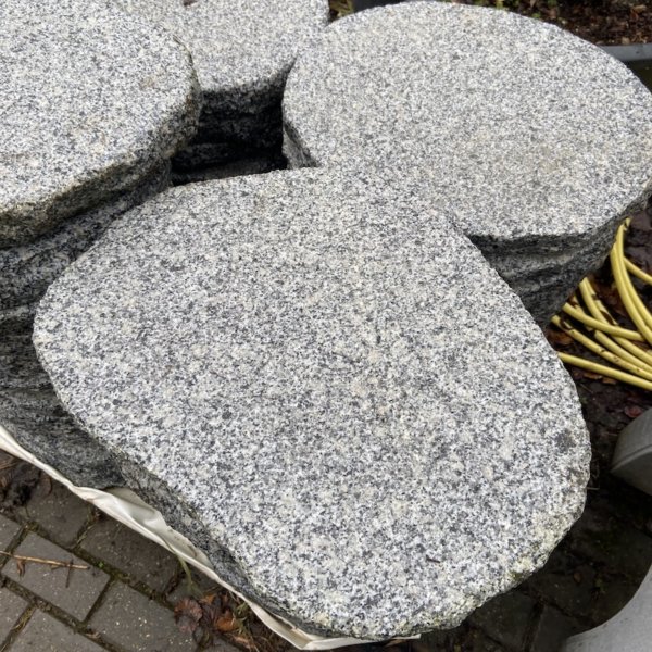irregular-3545cm-stepping-stone-IMG_3802-2-600x600.jpg