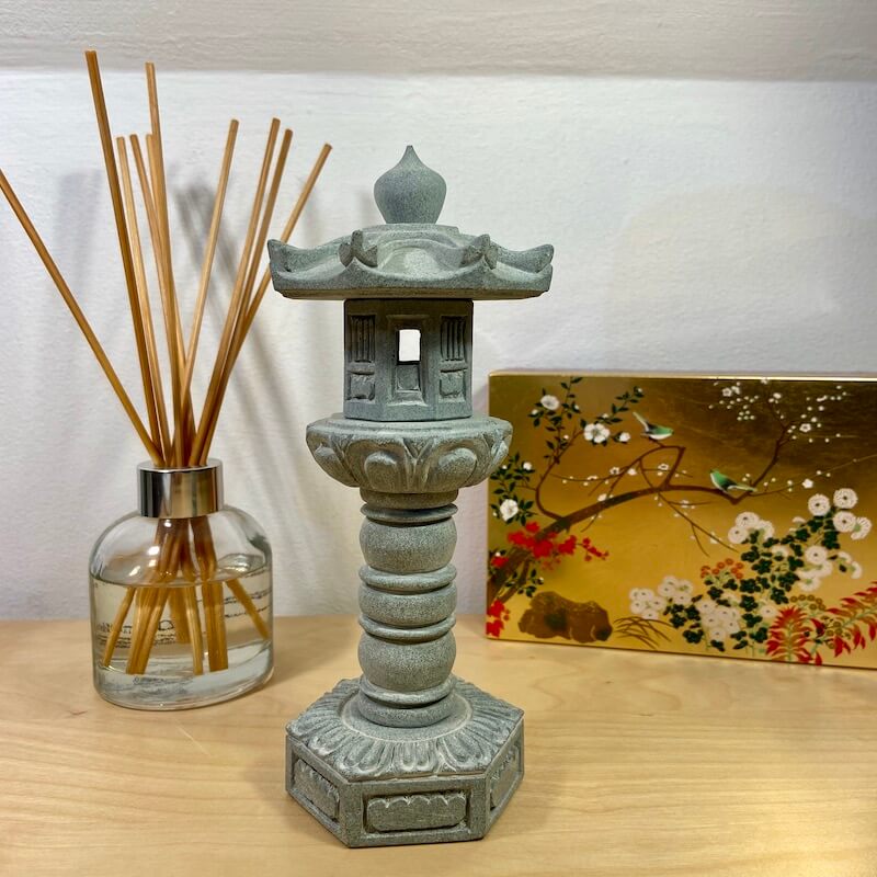 Yunoki miniature Japanese lantern - The Japanese Garden Centre