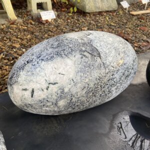 Green Polished Pebble Seat
