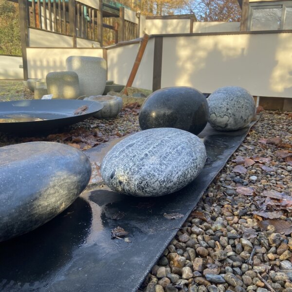 Polished Pebble Seat