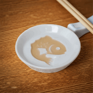 Silhouette Sauce Dish